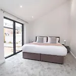 The Old Apartamento *